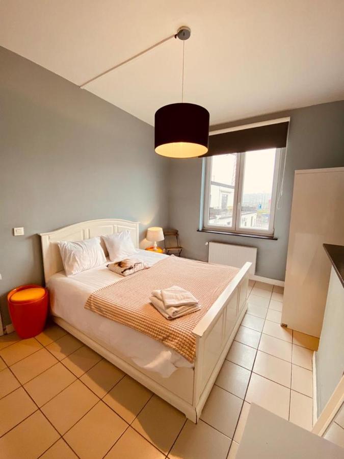 Fenêtre sur le Standard de Liège Ougree Exterior foto